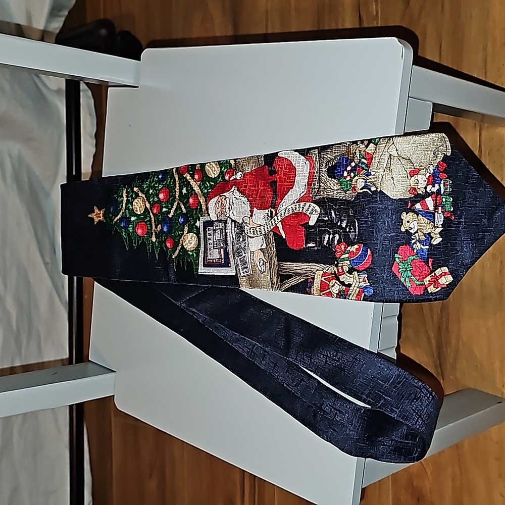 Holidays Christmas tie